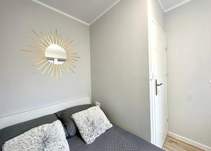 Mmrent Jellyfish ホームステイ グダニスク